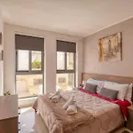 Modern, Bright & Spacious Near The Sea 公寓 马尔萨斯卡拉