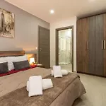 公寓 Modern, Bright & Spacious Near The Sea *