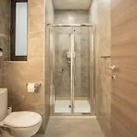 公寓 Modern, Bright & Spacious Near The Sea *