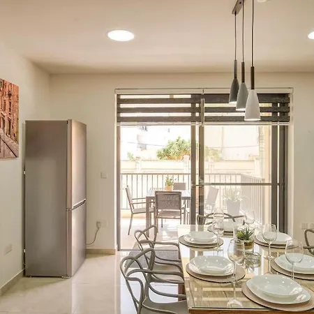 Modern, Bright & Spacious Near The Sea Apartmán Marsaskala