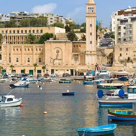 Apartmán Modern, Bright & Spacious Near The Sea Marsaskala