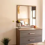 Modern, Bright & Spacious Near The Sea