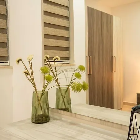 Apartment Modern, Bright & Spacious Near The Sea *