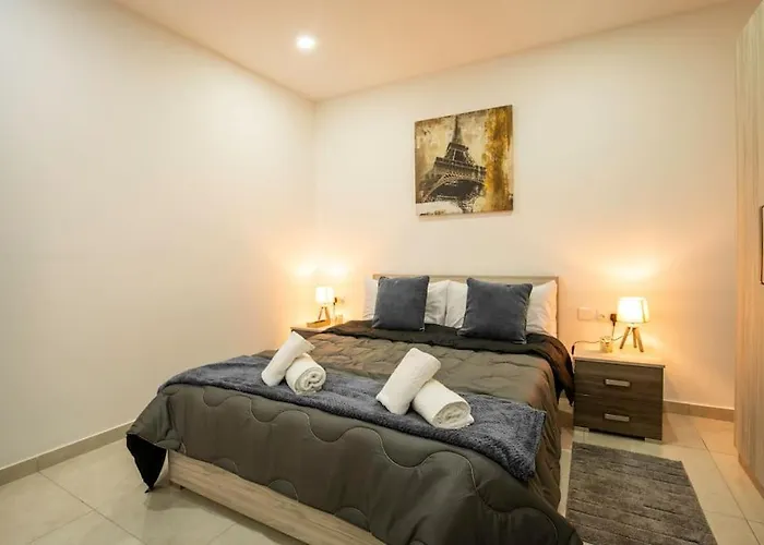 Modern, Bright & Spacious Near The Sea Marsaskala