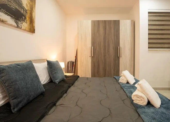 Appartement Modern, Bright & Spacious Near The Sea