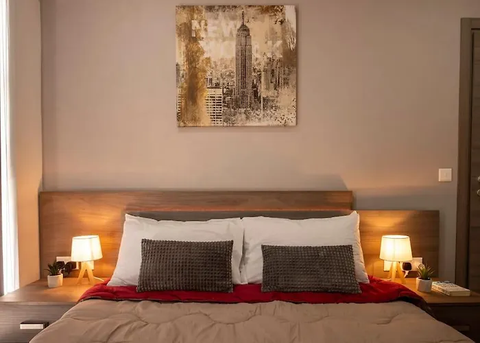 Modern, Bright & Spacious Near The Sea Appartement *