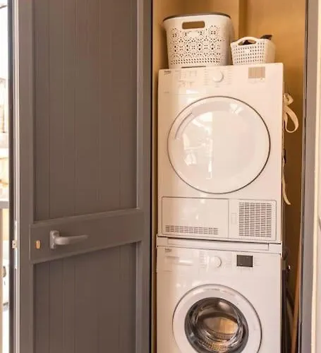 Modern, Bright & Spacious Near The Sea * Marsaskala