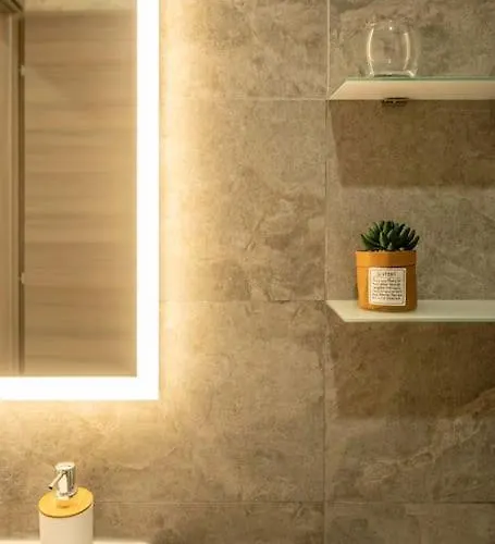 Appartement Modern, Bright & Spacious Near The Sea *